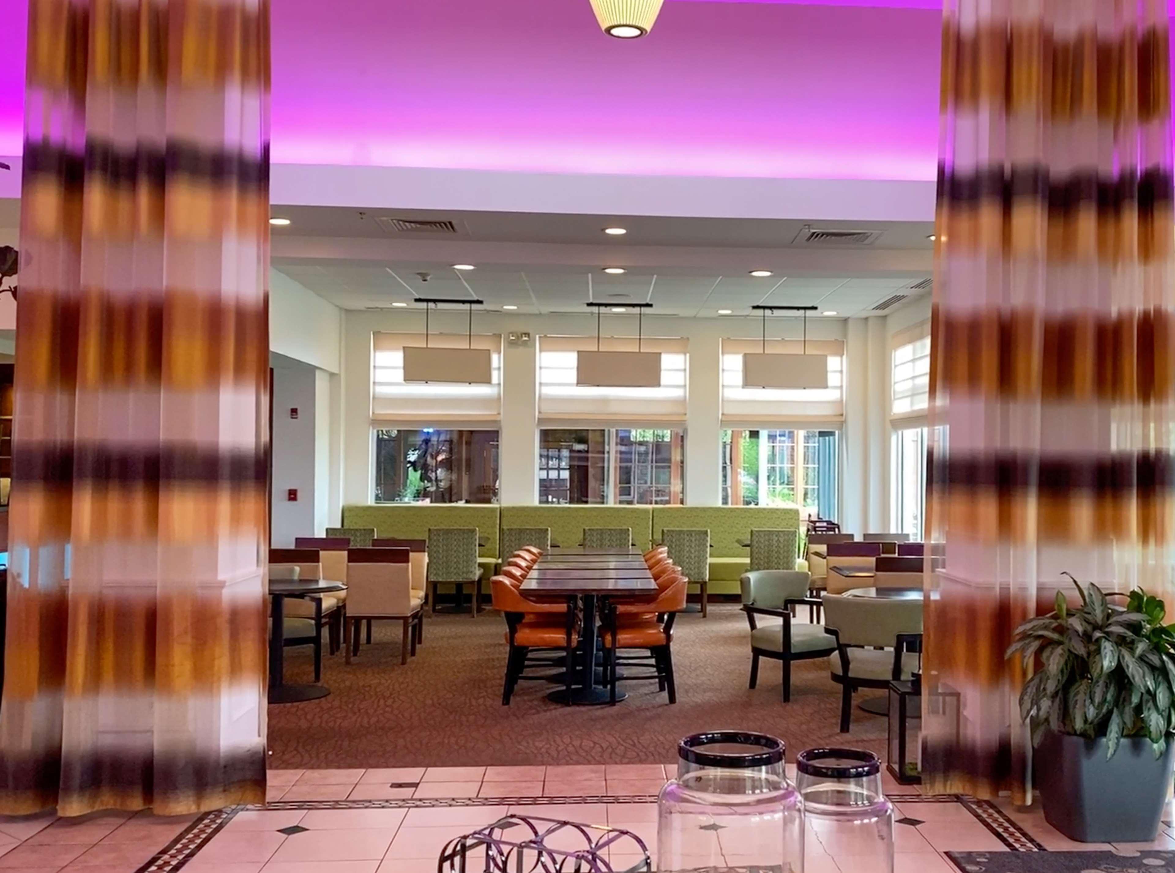 Hilton Garden Inn Hamilton Бордентаун Экстерьер фото