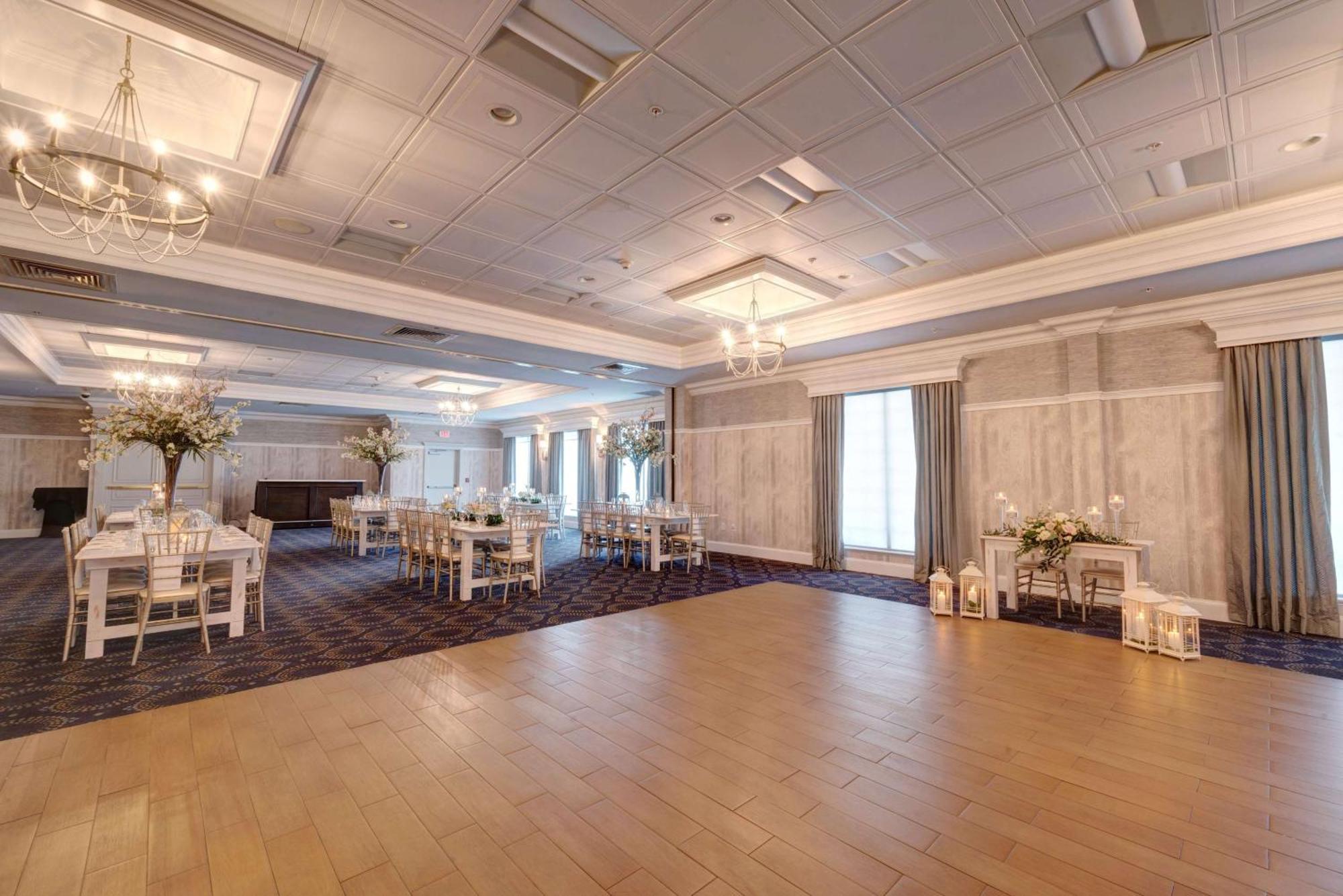 Hilton Garden Inn Hamilton Бордентаун Экстерьер фото