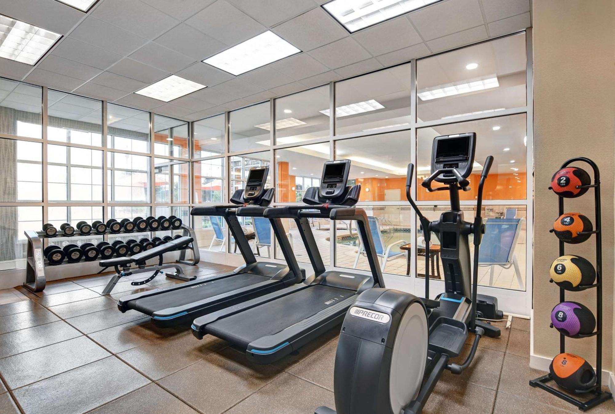Hilton Garden Inn Hamilton Бордентаун Экстерьер фото
